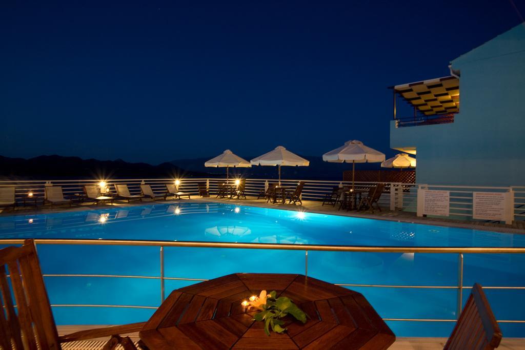 Adriatica Hotel Nikiana Extérieur photo