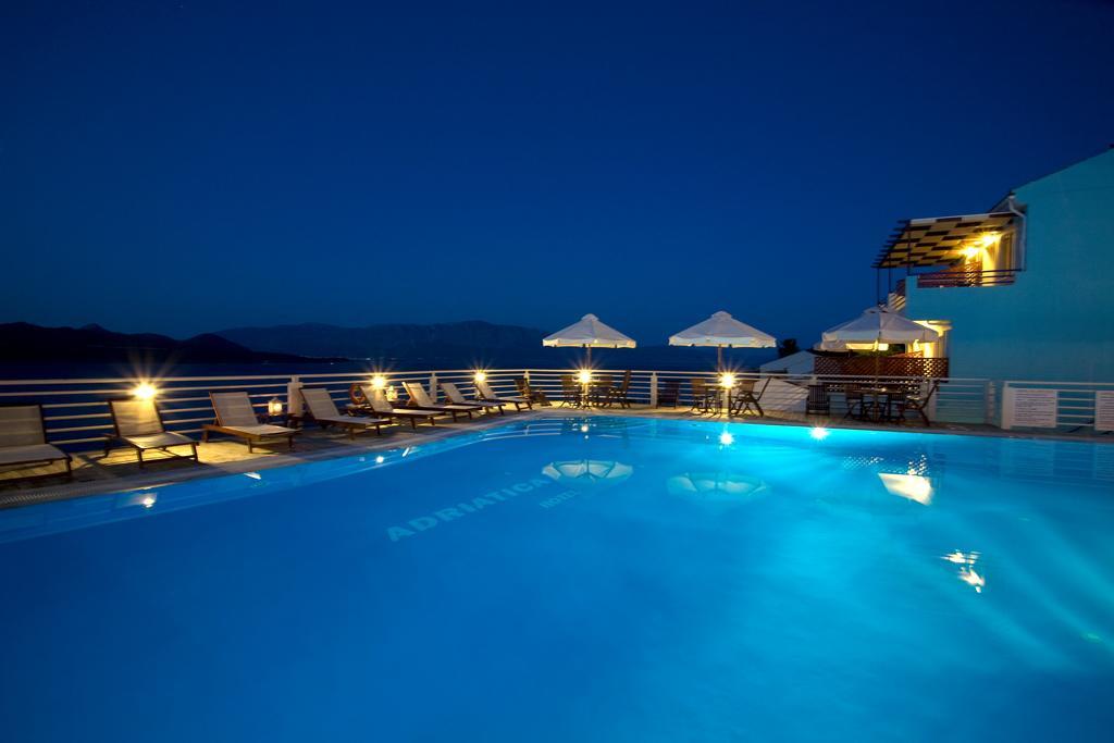 Adriatica Hotel Nikiana Extérieur photo