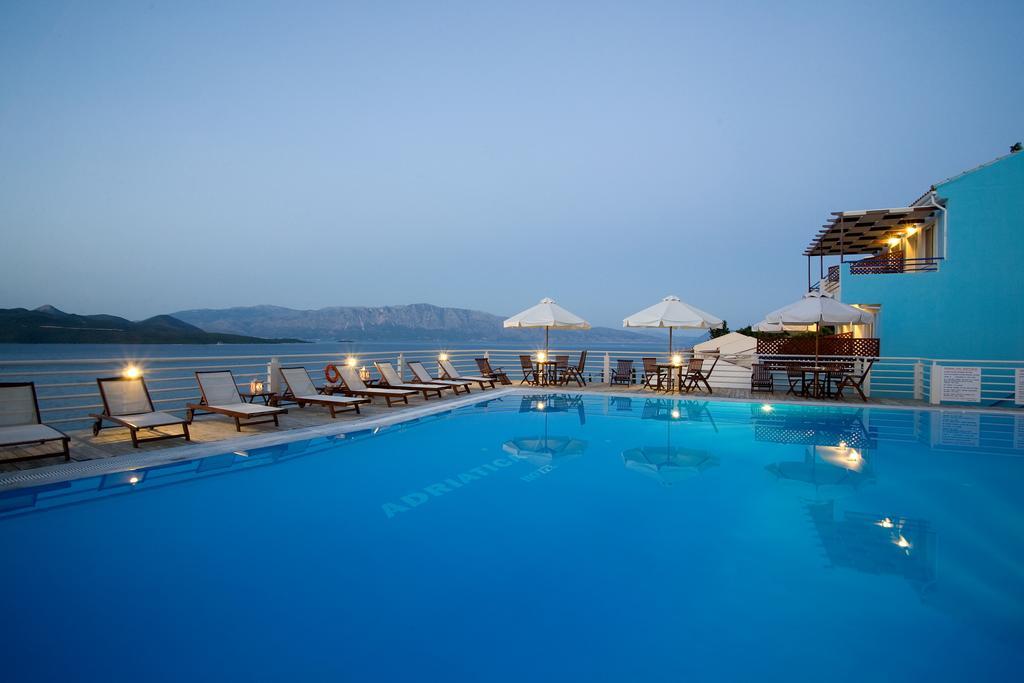 Adriatica Hotel Nikiana Extérieur photo