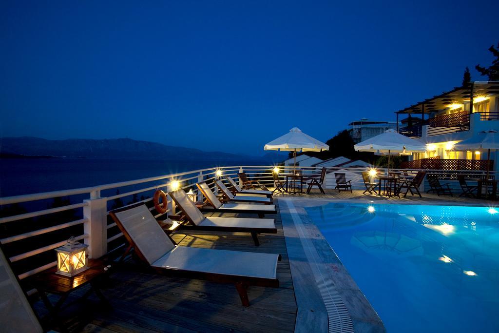Adriatica Hotel Nikiana Extérieur photo