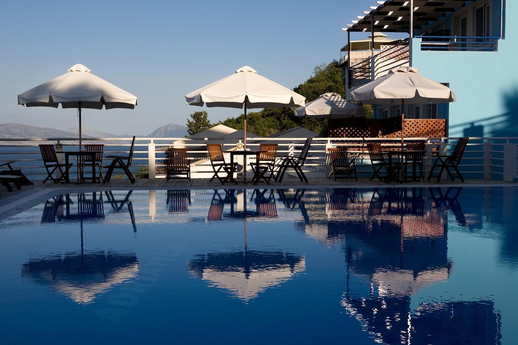 Adriatica Hotel Nikiana Extérieur photo