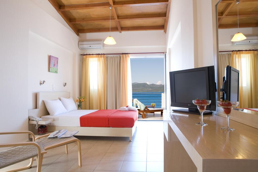 Adriatica Hotel Nikiana Extérieur photo