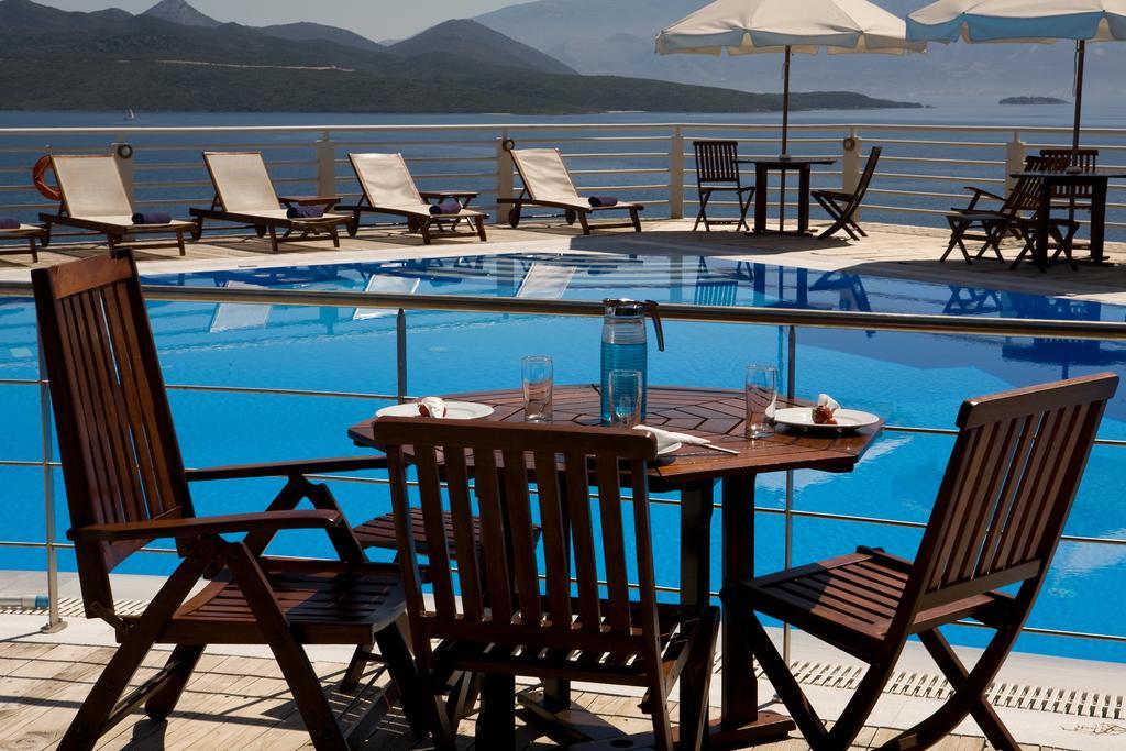 Adriatica Hotel Nikiana Extérieur photo