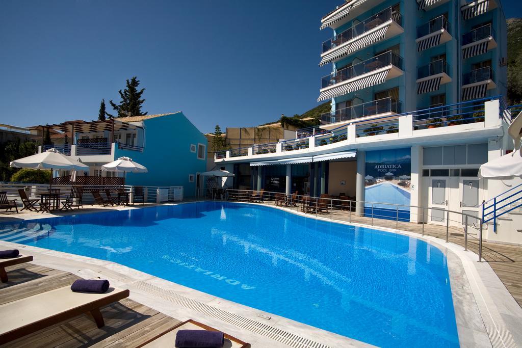 Adriatica Hotel Nikiana Extérieur photo
